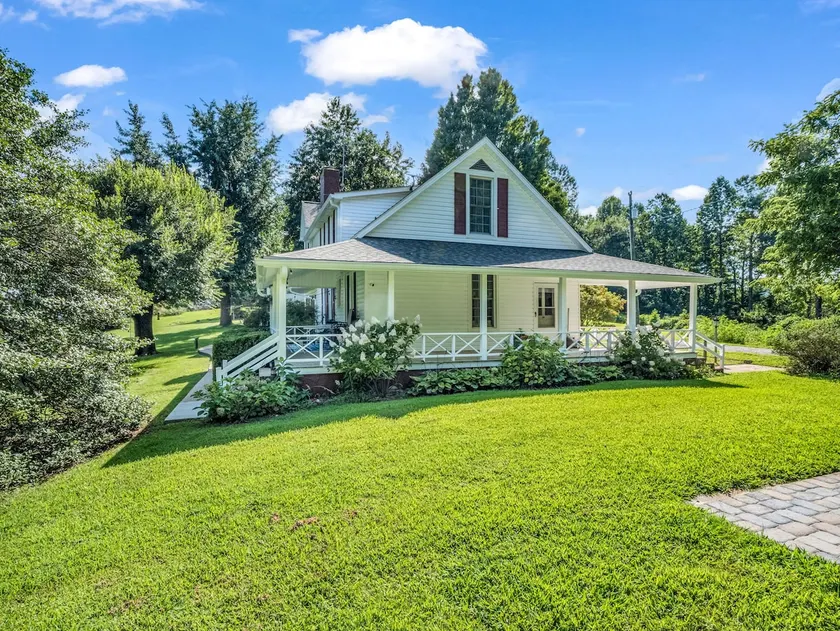 Judd’s Peak, Saluda Farmhouse - Image 1