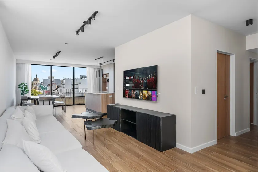 Exclusive 3 Bedrooms with Terrace – Devoto - Image 1