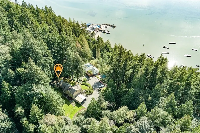 Whispering Woods Bayhouse - Image 1