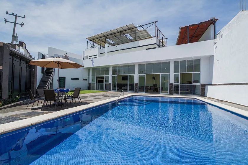 Coyula Getaway Relax, Fun & Private Pool - Image 1