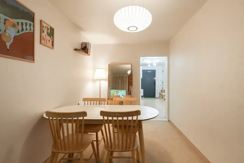 Sinrim/Bongcheon/Seoul National University of Education/Sharosu-gil/Hongdae/Gangnam/Myeongdong/Jamsil/Seongsu/Cozy 2-room on the 1st floor - Image 1