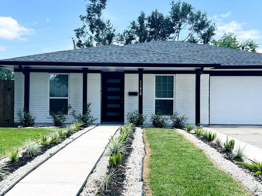 2-in-1 Home | Asia Town | 4BR•ADU | 2 Laundry Sets - Image 1