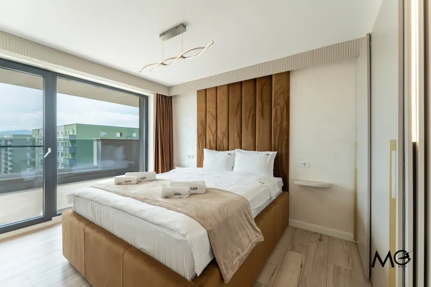 MoHost Valcom - Skyline Penthouse Escape - Image 1