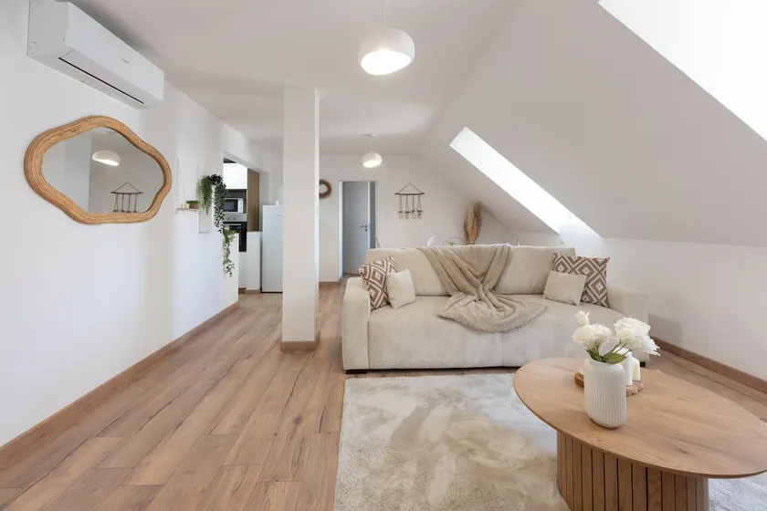 New and modern apartment fully equipped - Image 1