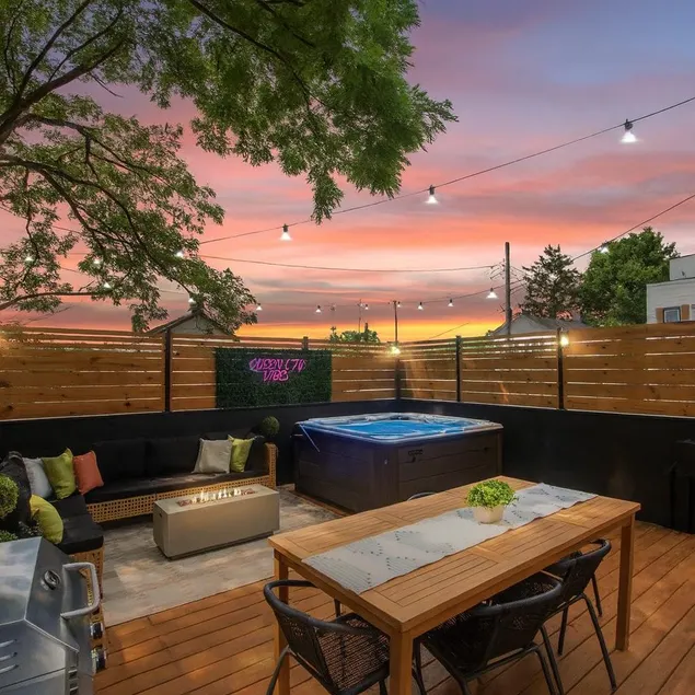 Cincy Luxe: 5BR 5BA, Hot Tub, Arcade, 4min Dtwn - Image 1