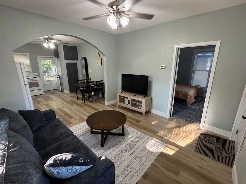 Adair Hideaway w/ fenced yard - Image 1
