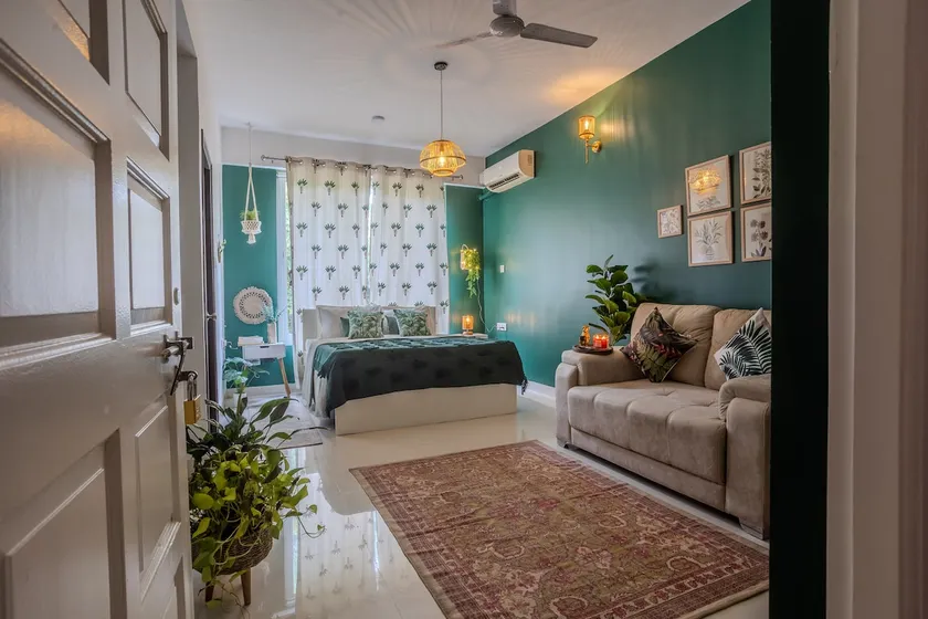 The Tropical Studio | 5 mins to Beach - Image 1