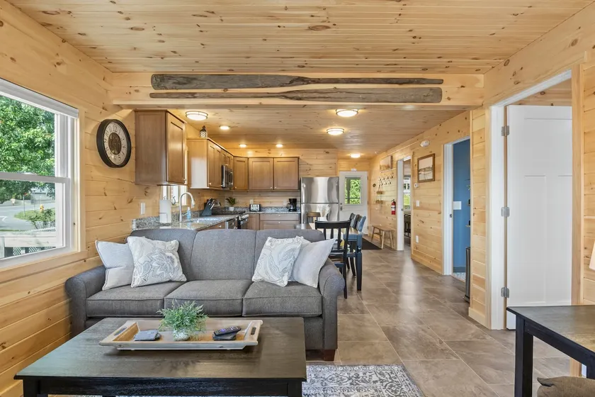 NEW! Harborfront Cottage, Olcott - Image 1