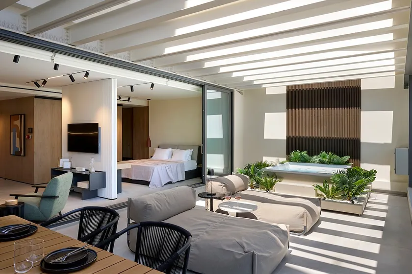 Fasma Suites Luxury Apartments in Piraeus - Image 1
