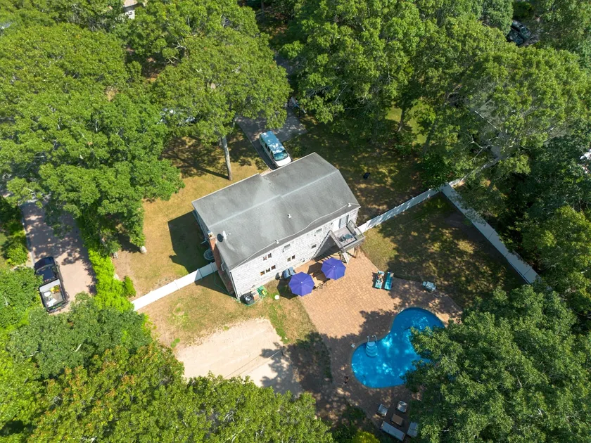 Hampton Gem: Heated Pool, BBQ, 5 Min to the Beach - Image 1