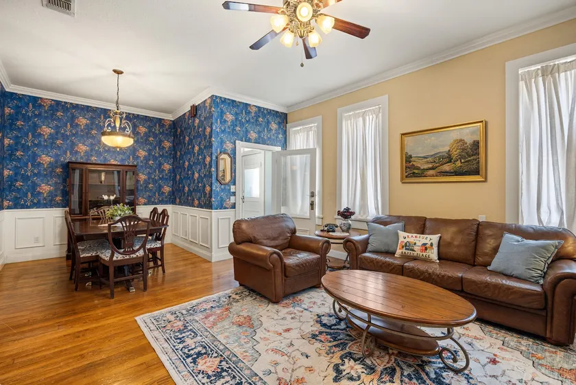Houston St. Hideaway - Apartment B - Image 1
