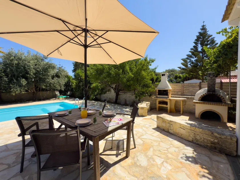 Villa Karneios - Private Pool near Chania & Beach - Image 1
