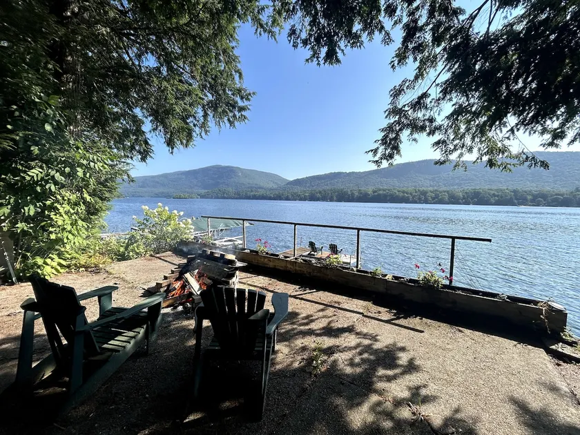 Gorgeous New Lakefront Cottage with Dock & AC - Image 1