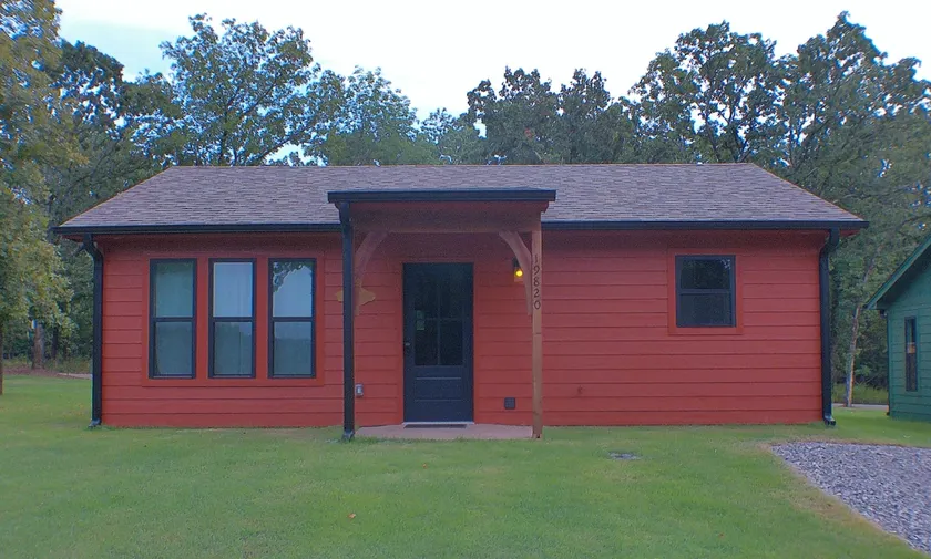 Sunstone Cabin Retreat by Ft. Gibson Lake - Image 1