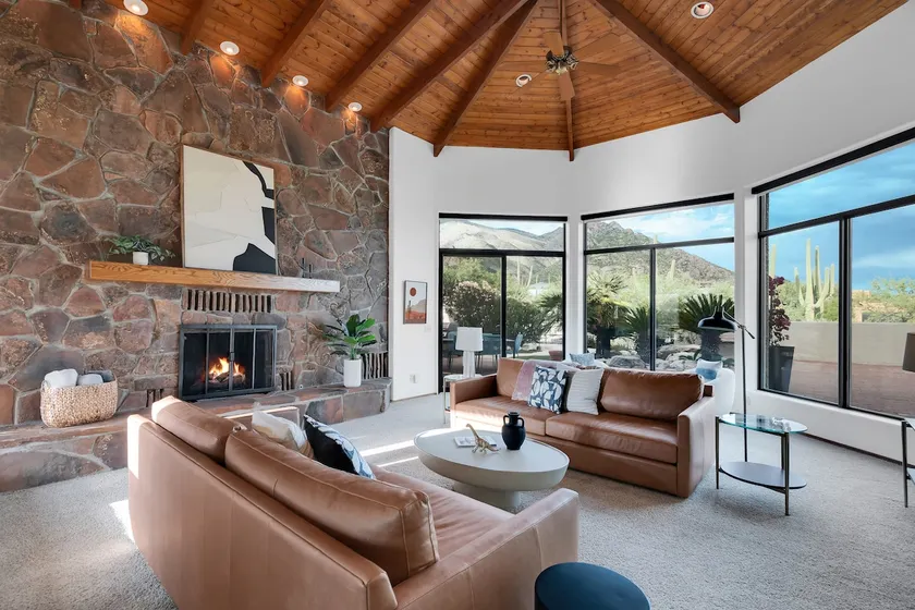 Catalina Dreamin' Foothills Luxe Sanctuary! Pool! - Image 1
