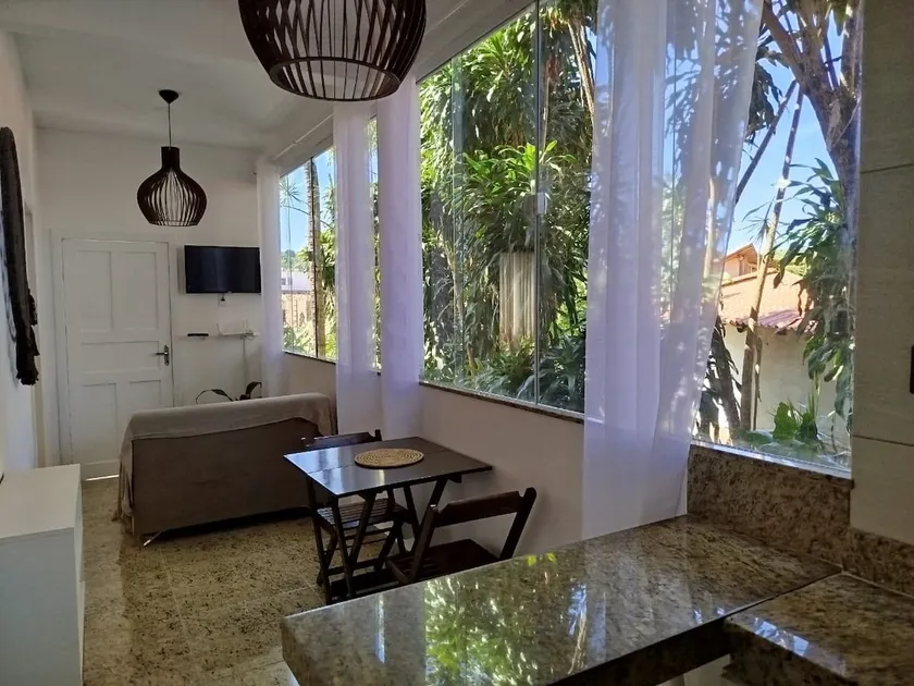 Central Apartment on Rua Pituba 1 – Path to the Beaches - Image 1