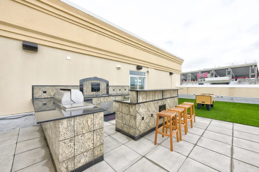 3BD/3BA | Private 1800SF Rooftop at Williams Brice - Image 1