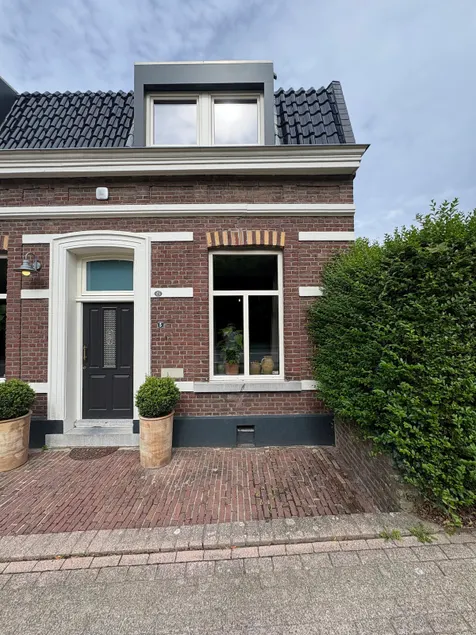 Maastricht outdoor home - Image 1