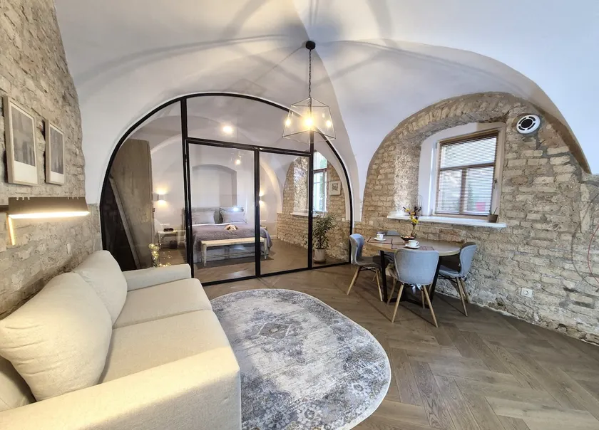 Exclusive Old Town Apartments - Image 1