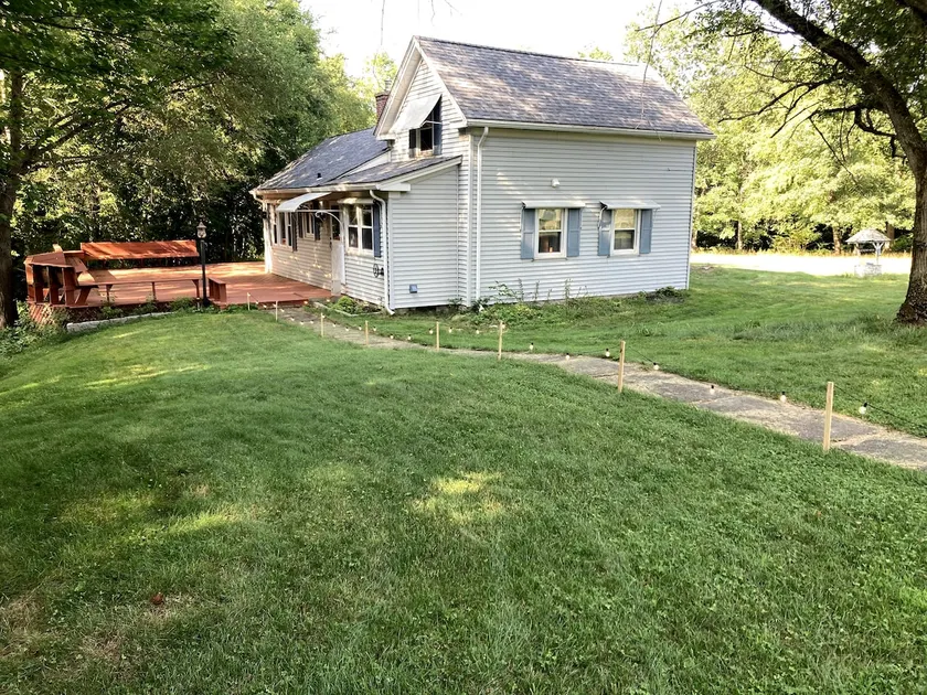 Cozy Home in Pownal VT - Image 1