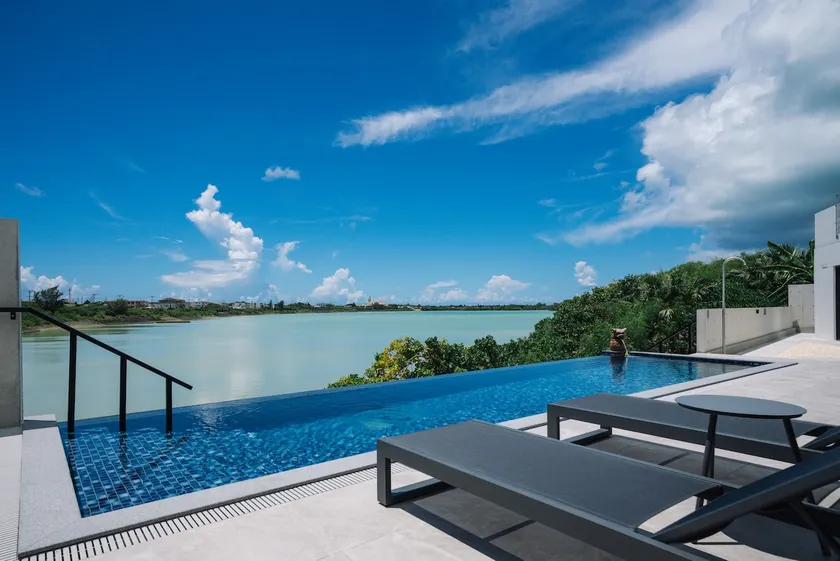 Scenic villa with heated pool, sauna, and views of Yonaha Bay, limited to one group per day - Image 1
