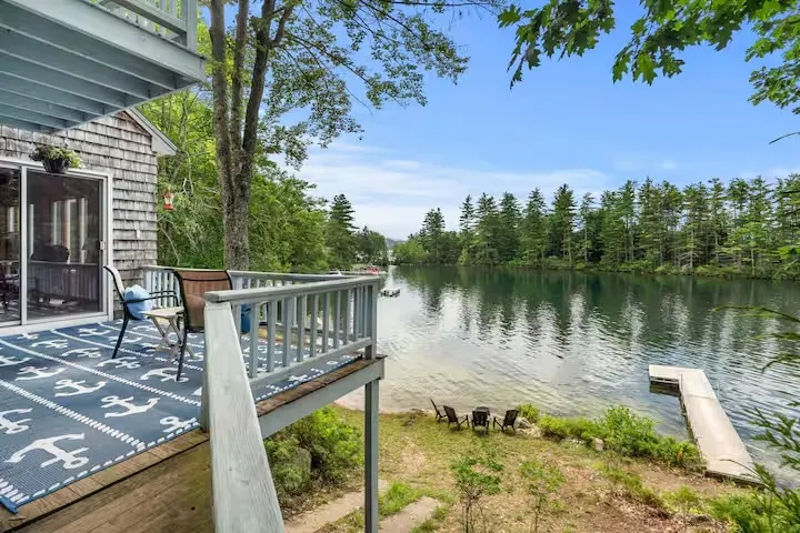 Merrymeeting Lake Private Beach, Gazebo & Hot Tub - Image 1