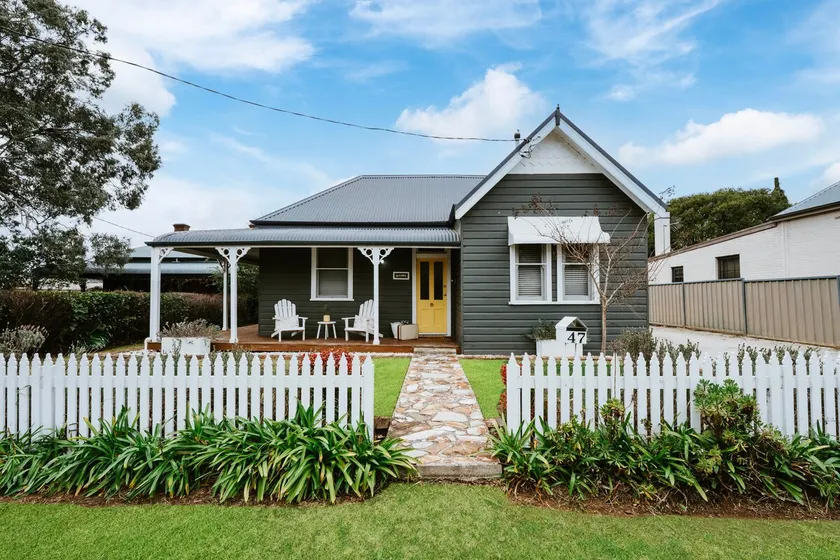 Waima: Year-round Comfort in the Heart of Mudgee - Image 1
