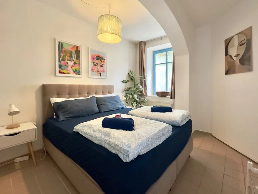 Mini Loft for 4 - Free public parking - Image 1