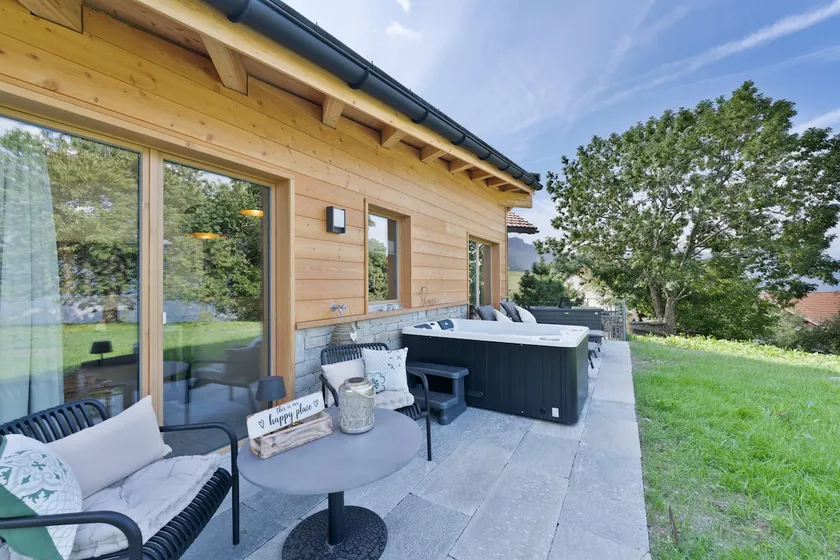 Wellness guest house in Says with hot tub & sauna - Image 1