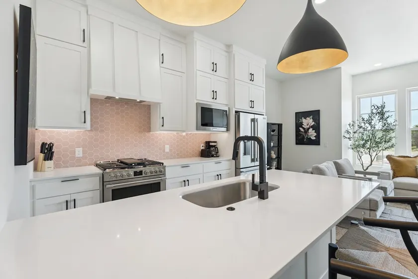 Brand-New Modern Retreat | Perfect for Couples - Image 1