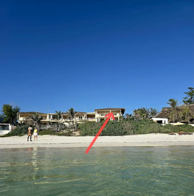 Best View Luxury Apartment in Watamu - Image 1
