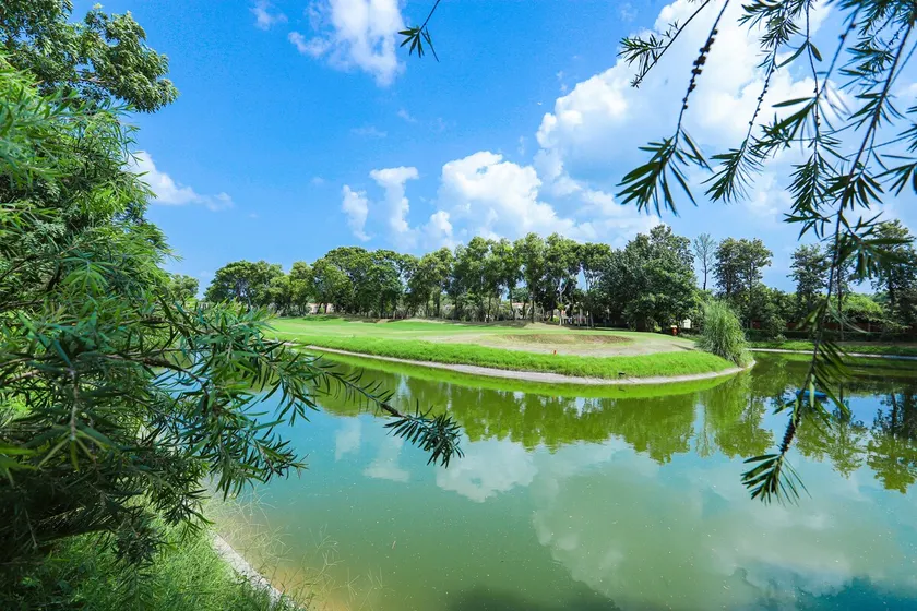Peaceful Escape in Gurgaon - Villa Retiro Do Sol - Image 1