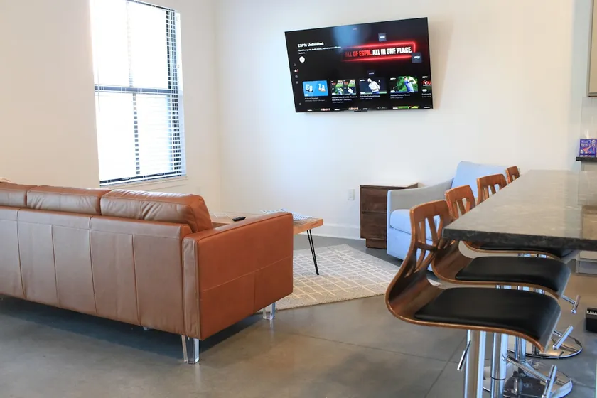 Special KU rental @ the Lawrencian /2 BD/BA - Image 1