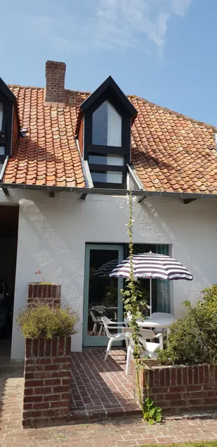House 200 m from the sea - Image 1