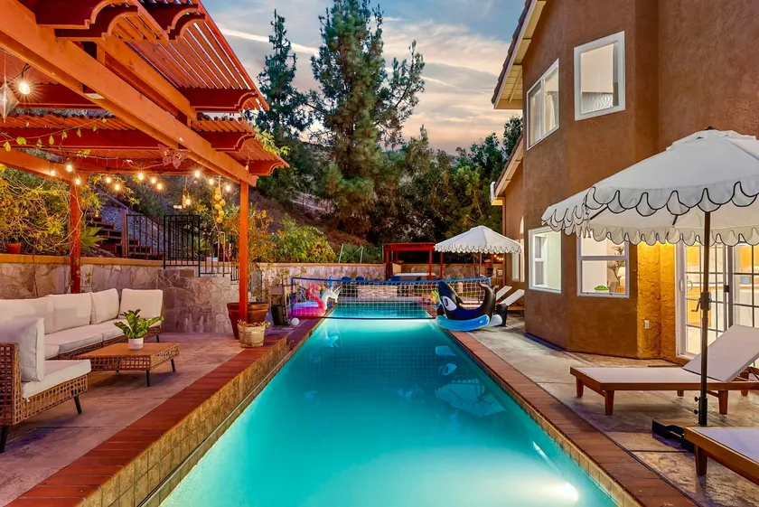 Mountain View Haven•Solar Heated Pool•Spa•2 Game R - Image 1