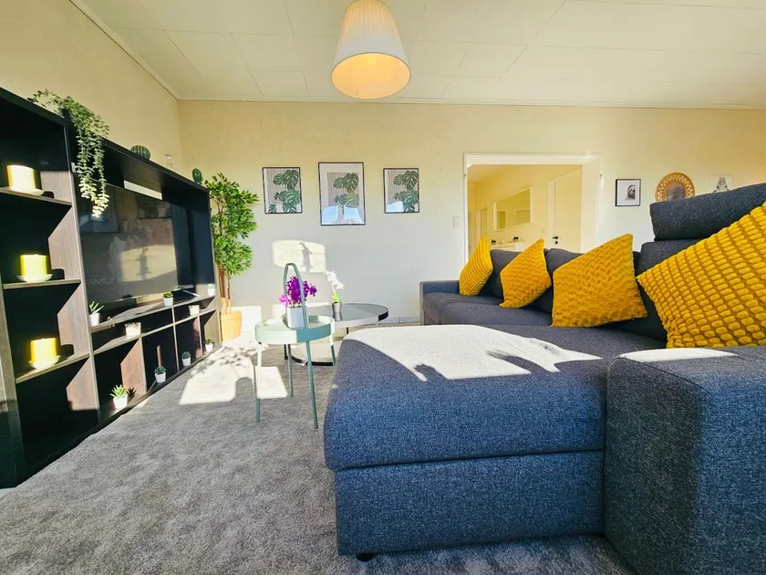 Chic Urban Stay 2BR with parking- BEL4 - Image 1