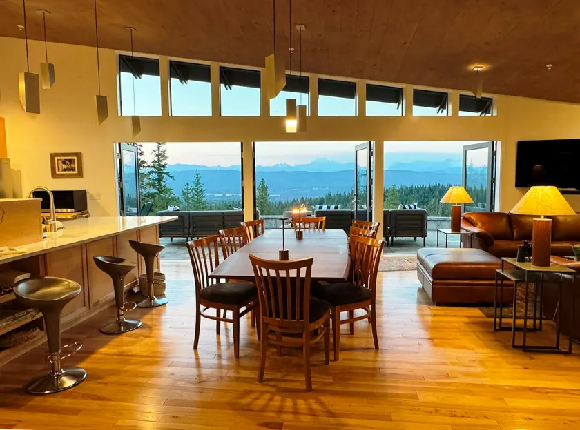 Modern Mountain Home · Big Views · EV · Love Dogs - Image 1