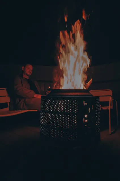 Todd’s Lodge | Firepit + Private Backyard - Image 1