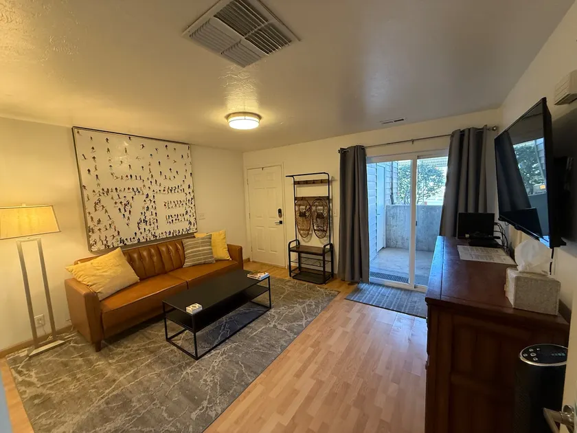 Holladay Condo close to the Cottonwood Canyons - Image 1