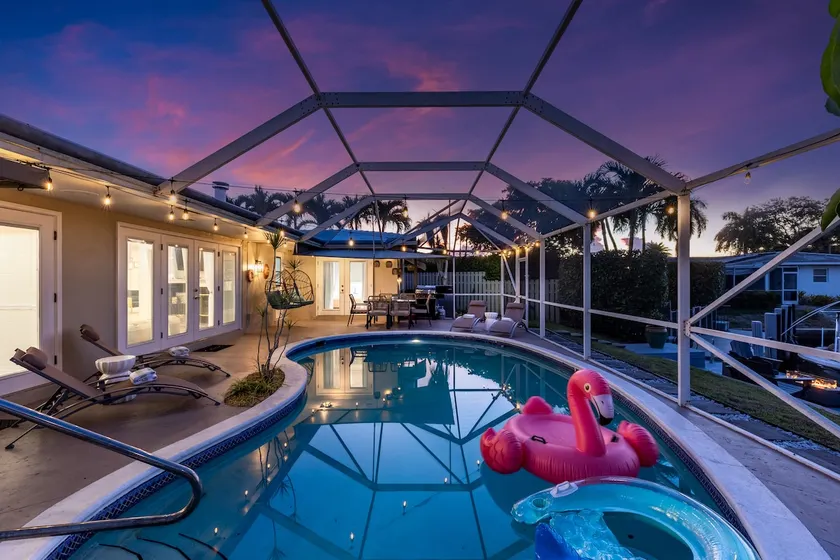 Canal Dreams | 10 Min to Beach+Bars | Heated Pool - Image 1