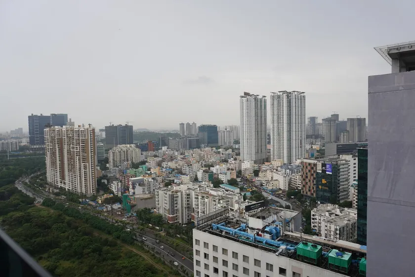 Sky Loft - Image 1