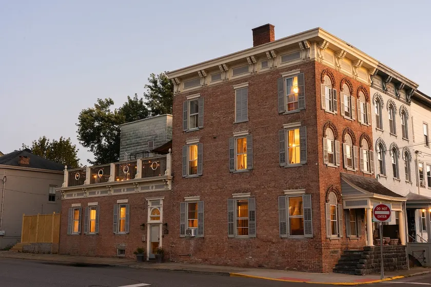 The Mulford Alden House - Image 1