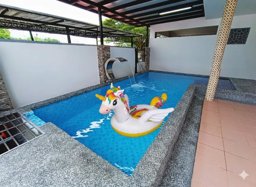 Bukit Beruang Private Pool Villa by Jeffery Lam Home Management - Image 1