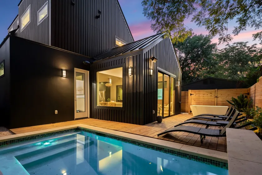 East Austin Japandi Spa Retreat Pool, Sauna, Gym - Image 1