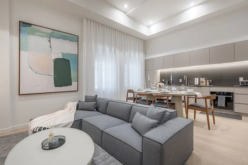 Luxury 4BR/3BA Penthouse w/ Private Terrace - Image 1