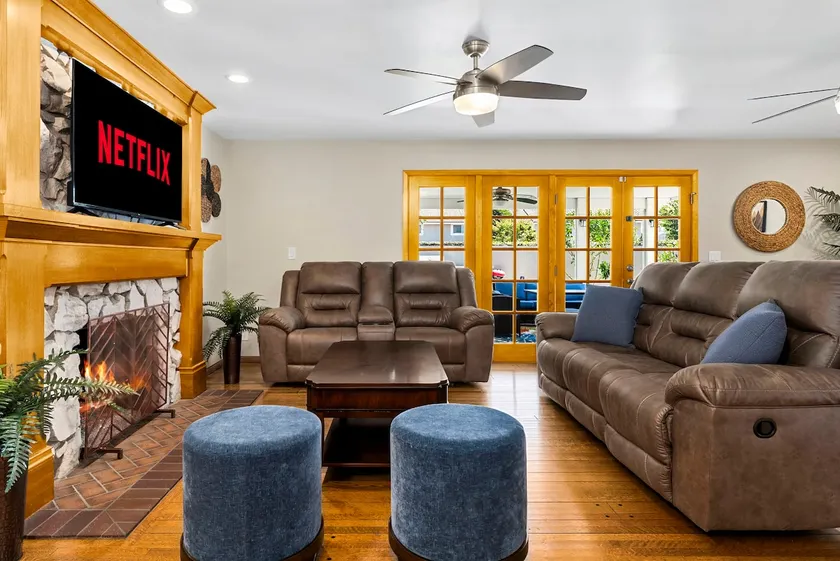 Charming 4BR | BBQ Patio | Near Disney + Beach - Image 1