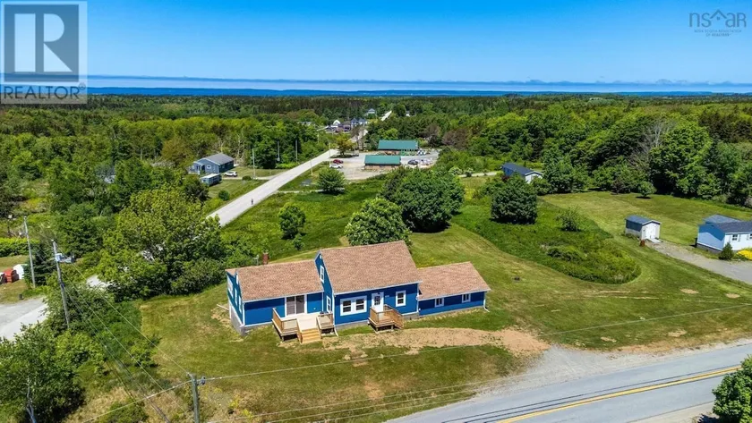 Acadian Home - Image 1