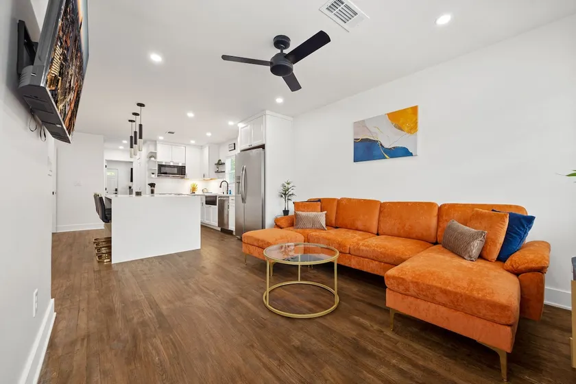 3BR House near Mercedes-Benz Stadium - Image 1