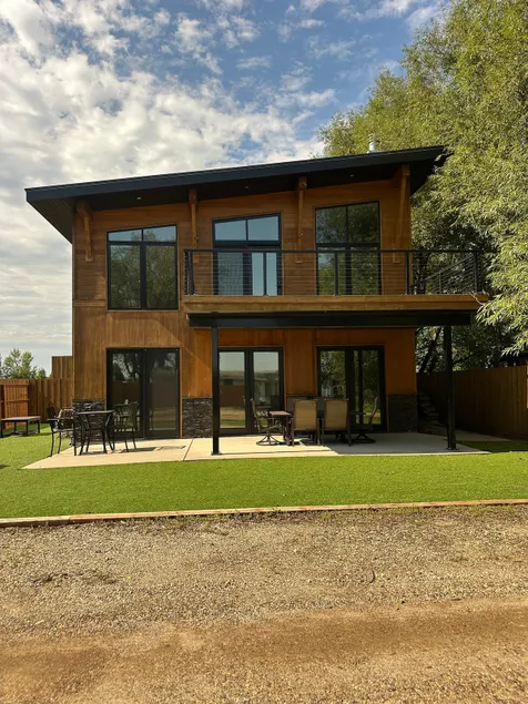 Fall /Winter Booking! Lake Escape-oversized garage - Image 1