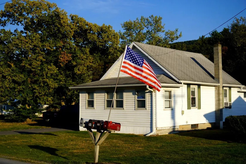 The Little White House: PSU/Fishing Weekend - Image 1